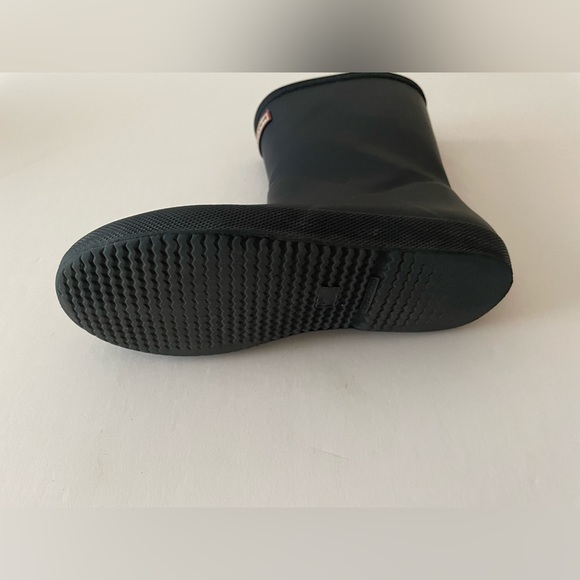 Kids Navy Hunter Boots - Picture 10 of 12